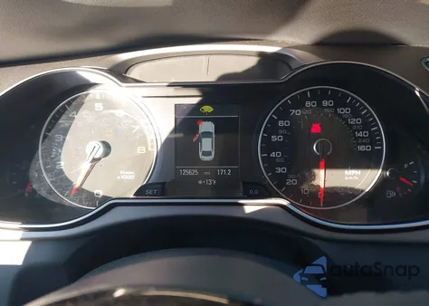 2014 Audi A4 2.0T Premium из США, поврежденный, VIN WAUHFAFL3EN044218